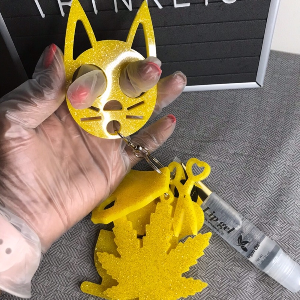 Custom keychains - Picture 3 of 5
